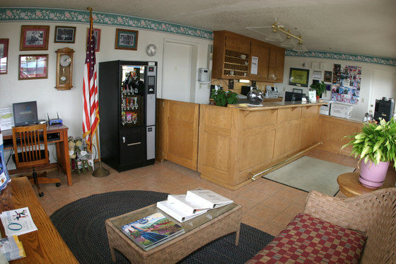 Travelodge By Wyndham Angels Camp Ca Interior foto